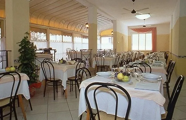 Hotel Globus Rimini