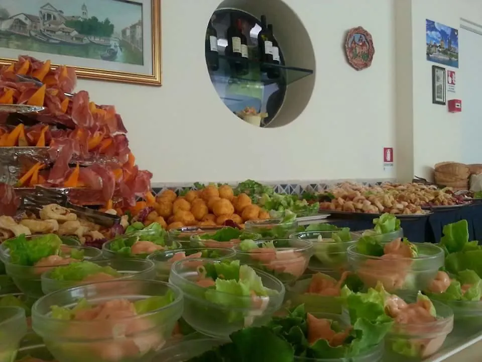 Hotel Globus Rimini 3*,